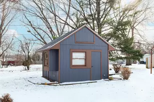 1107 Dogwood Ln, Waukesha, WI 53189 - Photo 21