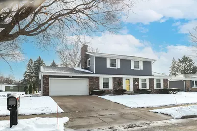 1107  Dogwood Ln, Waukesha, WI 53189 - Photo 25