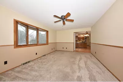 2925 N 120th St, Wauwatosa, WI 53222 - Photo 13