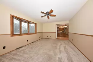 2925 N 120th St, Wauwatosa, WI 53222 - Photo 13