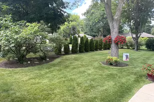 2925 N 120th St, Wauwatosa, WI 53222 - Photo 35