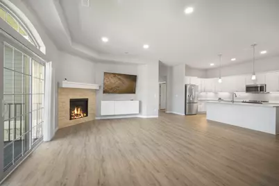 2853  Fox Lake Cir #201, Waukesha, WI 53189 - Photo 11