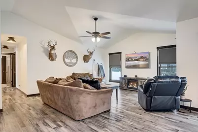 2012  Elinor Ln, Holmen, WI 54636 - Photo 7