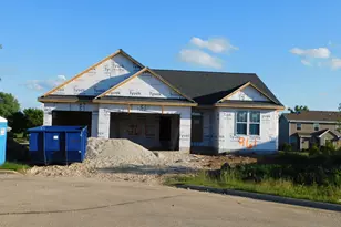 961 Horseshoe Ct, Belgium, WI 53004 - Photo 5