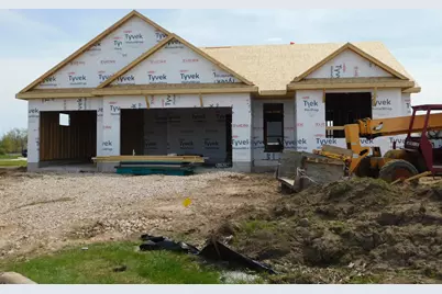 961  Horseshoe Ct, Belgium, WI 53004 - Photo 1