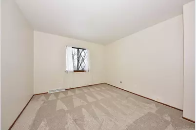 6030 W Calumet Rd #204H, Milwaukee, WI 53223 - Photo 7