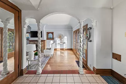 740 E Lexington Blvd, Whitefish Bay, WI 53217 - Photo 5