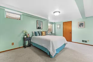 7170 S Countryside Dr, Franklin, WI 53132 - Photo 43