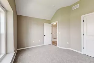 1320 Prairie Creek Cir, Oconomowoc, WI 53066 - Photo 11