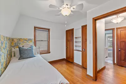 4522 N Marlborough Dr, Shorewood, WI 53211 - Photo 15