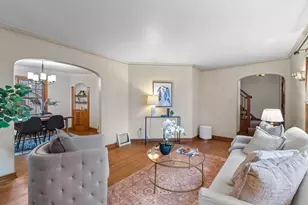 4522 N Marlborough Dr, Shorewood, WI 53211 - Photo 3