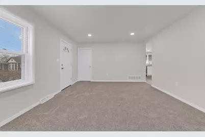 420 S Washington St, Watertown, WI 53094 - Photo 7