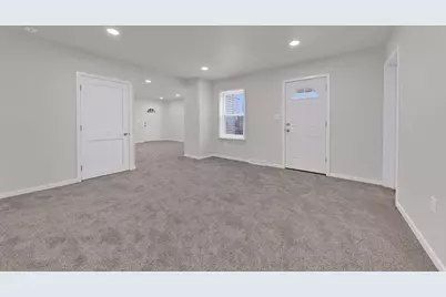 420 S Washington St, Watertown, WI 53094 - Photo 9