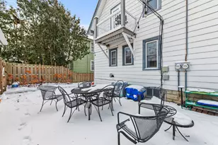 4518 N Woodburn St, Shorewood, WI 53211 - Photo 33