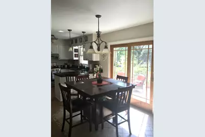 880  Uhen Ct, Burlington, WI 53105 - Photo 7