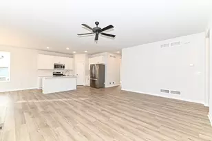 4330 20th St, Kenosha, WI 53144 - Photo 7