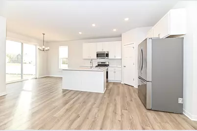 4330  20th St, Kenosha, WI 53144 - Photo 9