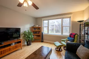 216 E Brown St, Milwaukee, WI 53212 - Photo 27