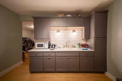 216 E Brown St, Milwaukee, WI 53212 - Photo 43