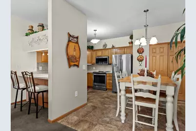 4026  Hazelnut Ct, Sheboygan, WI 53081 - Photo 7