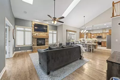 8403  245th Ave, Salem Lakes, WI 53168 - Photo 5