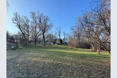 7260 S Hillside Dr, Franklin, WI 53132 - Photo 7