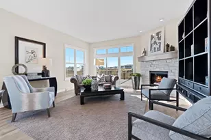 1382 Prairie Creek Cir, Oconomowoc, WI 53066 - Photo 13