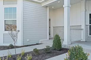 1382 Prairie Creek Cir, Oconomowoc, WI 53066 - Photo 3