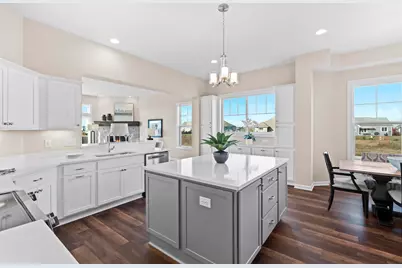 1380  Prairie Creek Cir #16E, Oconomowoc, WI 53066 - Photo 5