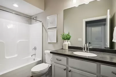 1388  Prairie Creek Cir #12E, Oconomowoc, WI 53066 - Photo 21