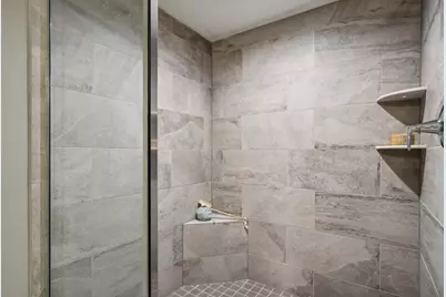 1388  Prairie Creek Cir #12E, Oconomowoc, WI 53066 - Photo 25