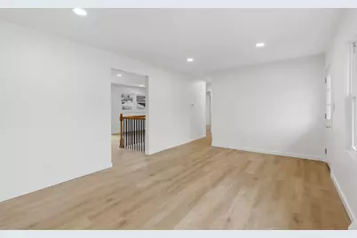 247 S 17th Ave, West Bend, WI 53095 - Photo 13