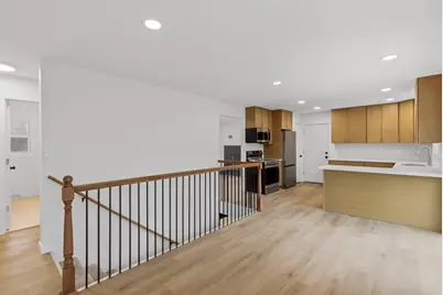 247 S 17th Ave, West Bend, WI 53095 - Photo 5