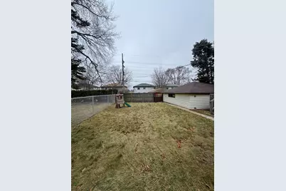 5245 N 83rd St, Milwaukee, WI 53218 - Photo 7