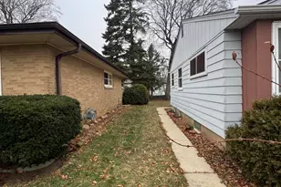 5245 N 83rd St, Milwaukee, WI 53218 - Photo 5