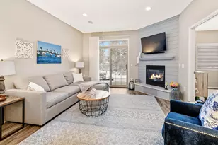 2175 Pine Ridge Ct, Grafton, WI 53024 - Photo 1