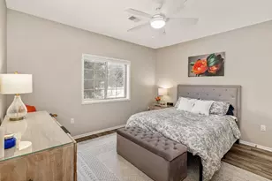 2175 Pine Ridge Ct, Grafton, WI 53024 - Photo 5