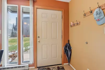 55  Lausanne Ct #01, Geneva, WI 53147 - Photo 5