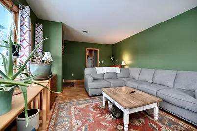 670  Sarnia St, Winona, MN 55987 - Photo 3