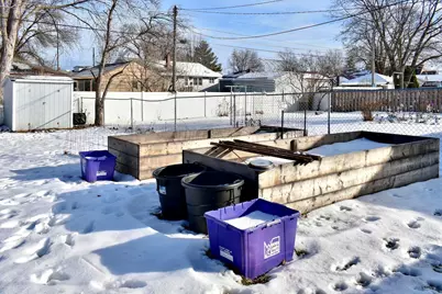 670  Sarnia St, Winona, MN 55987 - Photo 25