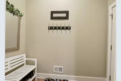 515  Wynnewood Ct, Waukesha, WI 53188 - Photo 25