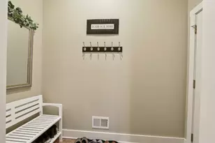 515 Wynnewood Ct, Waukesha, WI 53188 - Photo 25