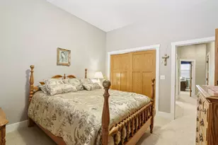 515 Wynnewood Ct, Waukesha, WI 53188 - Photo 33