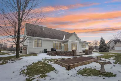 515  Wynnewood Ct, Waukesha, WI 53188 - Photo 7