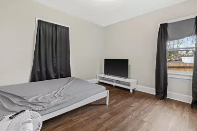 1220 N Wisconsin St, Racine, WI 53402 - Photo 7