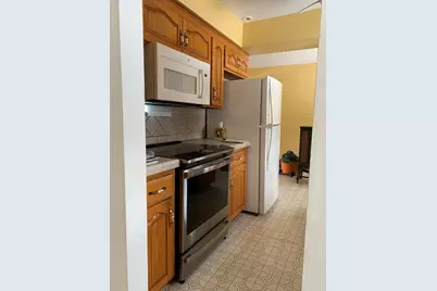 123  Riverview Dr, Racine, WI 53185 - Photo 17