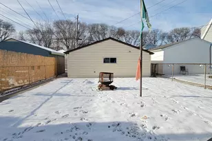 2135 S 74th St, West Allis, WI 53219 - Photo 21