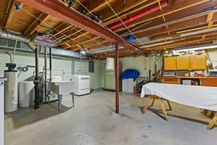 4740 St Regis Dr, Racine, WI 53403 - Photo 35