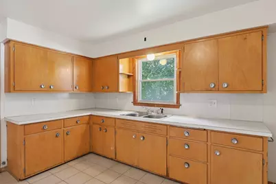 1509  Pine St, South Milwaukee, WI 53172 - Photo 13