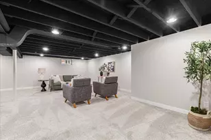 305 S Silverbrook Dr, West Bend, WI 53095 - Photo 29